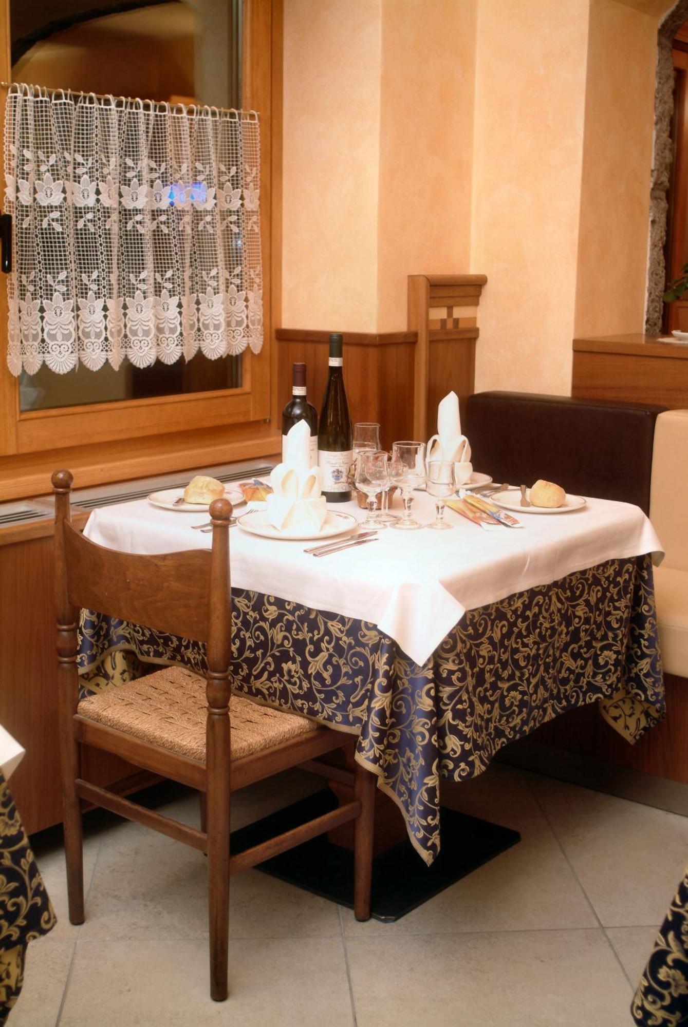 Hotel Sole Castione della Presolana Exterior photo